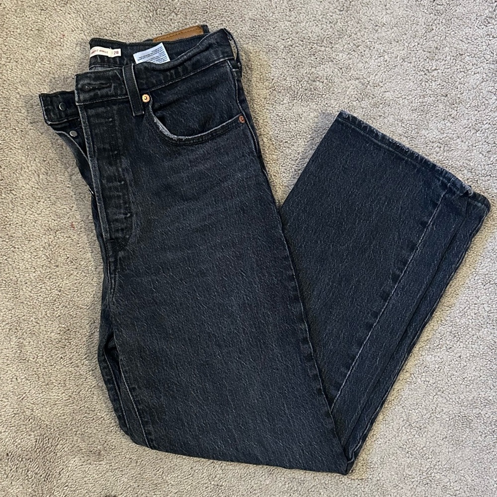 Ankle Ribcage Straight Women’s Levi Jeans